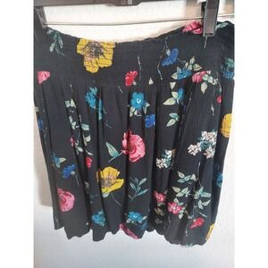 Black crepe flowered mini skirt flirty festival girls weekend, Large